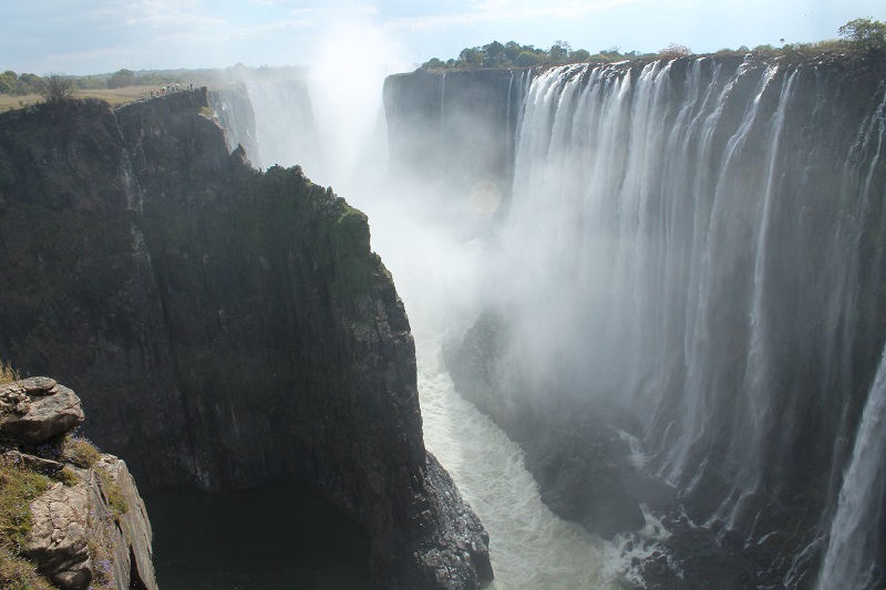 Victoria Falls zo strany Zambie