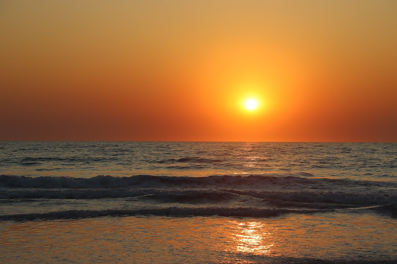 Západy slnka na Cable Beach sú neskutočné