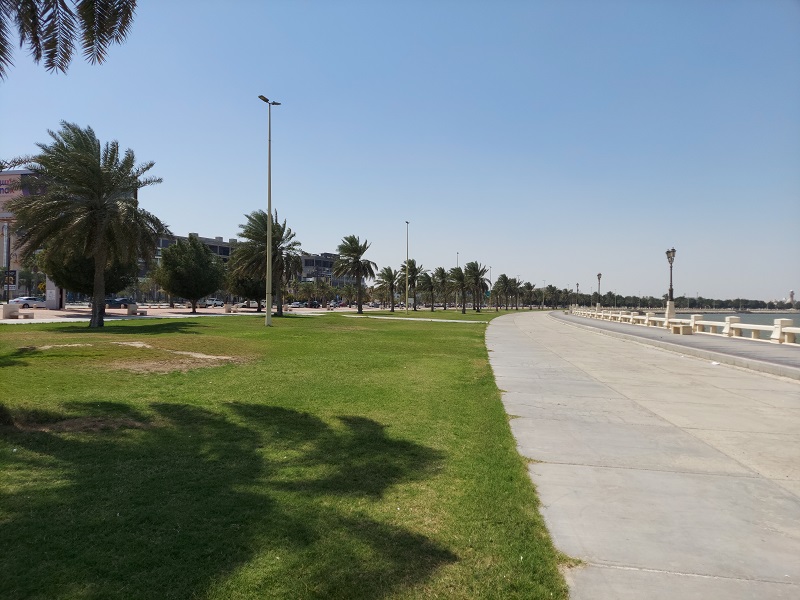 V Dammame si dáme prechádzku po promenáde
