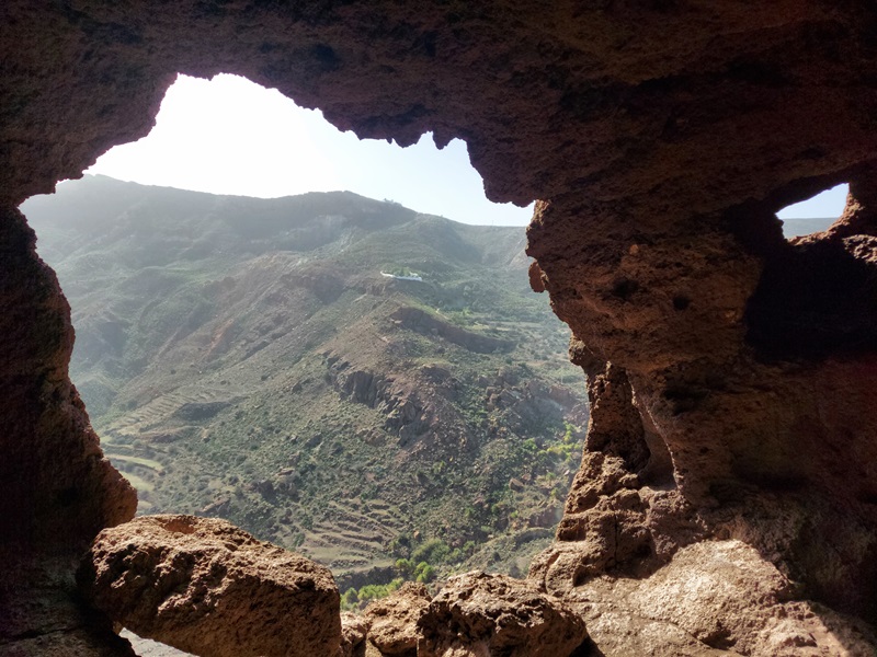 Skalné okná v jaskyni