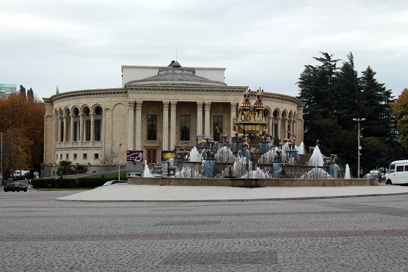 Fontána Colchisa v centre Kutaisi