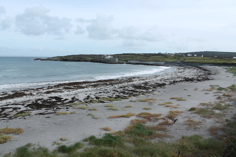 Pláž na ostrove Inishmore