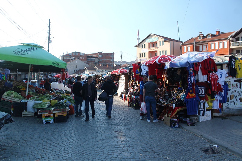 Trhy v Prištine