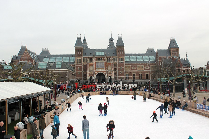 Nápis I Amsterdam pred Rijksmuseom