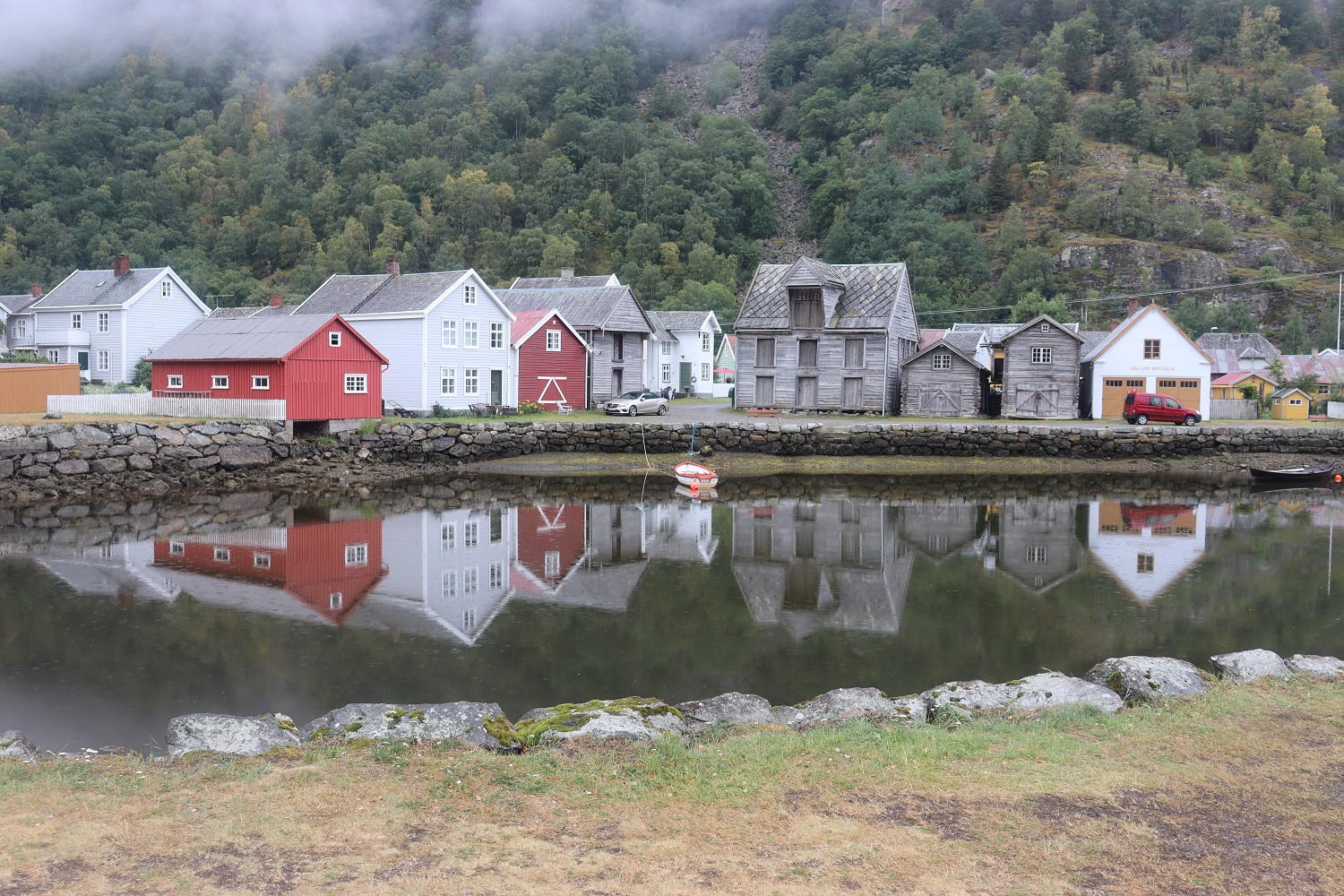 Posledný deň v Nórsku – pekné dedinky, horské prechody a historické pamiatky