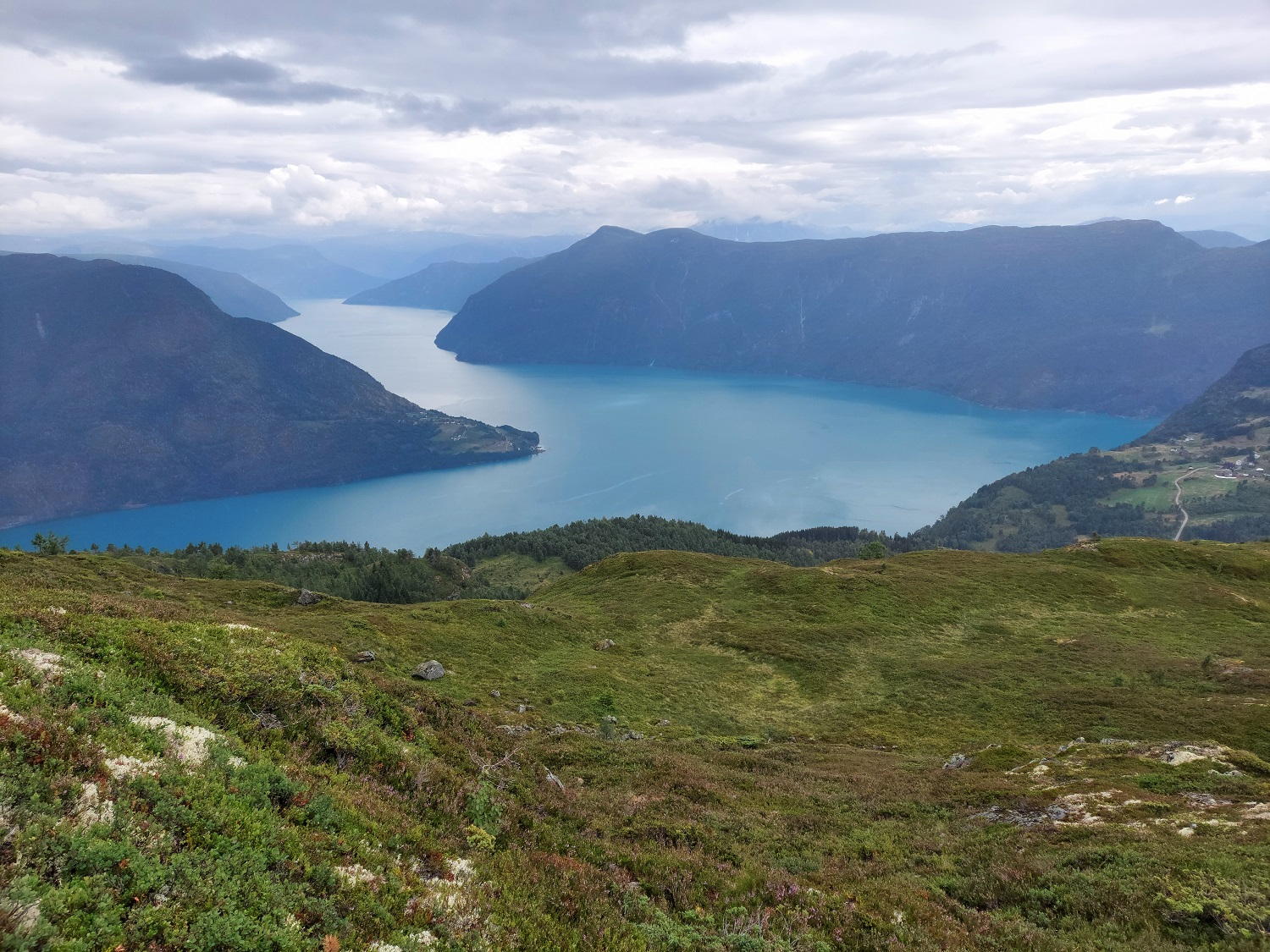 Turistika na Molden - 360 stupňové výhľady na nórsku prírodu