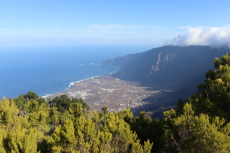 Krásny výhľad z vrcholu Pico de Malpaso
