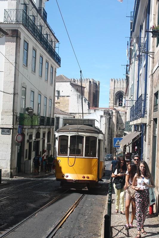 Žlté električky šplhajúce sa do kopca sa stali symbolom Lisabonu