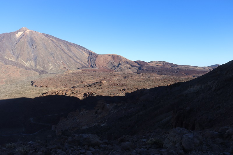 Prvé výhľady na Teide a krajinu pod nami