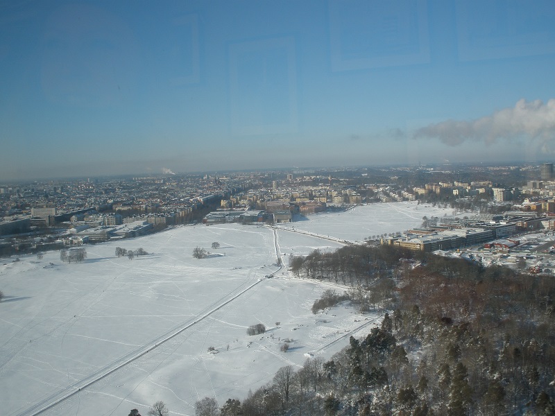 Výhľad na mesto z veže Kaknastormet