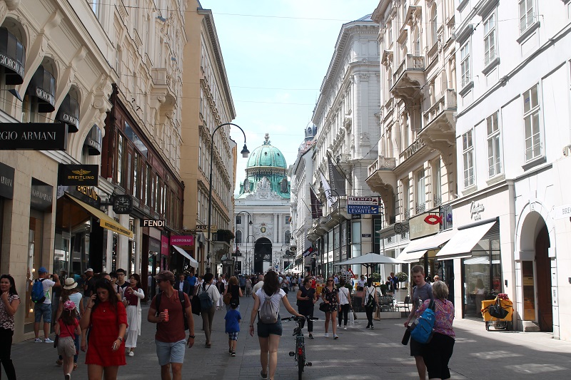 Nájdete tu aj tie najluxusnejšie značky