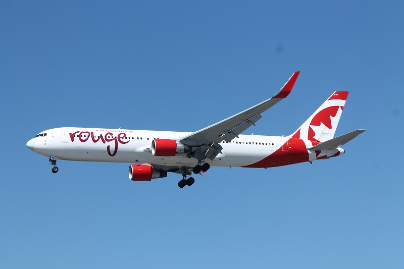 Air Canada rouge